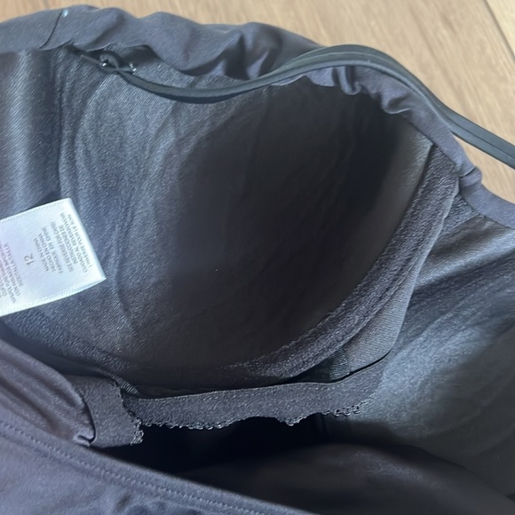 Carmen Marc Valvo one piece swimsuit - Picture 6 of 6